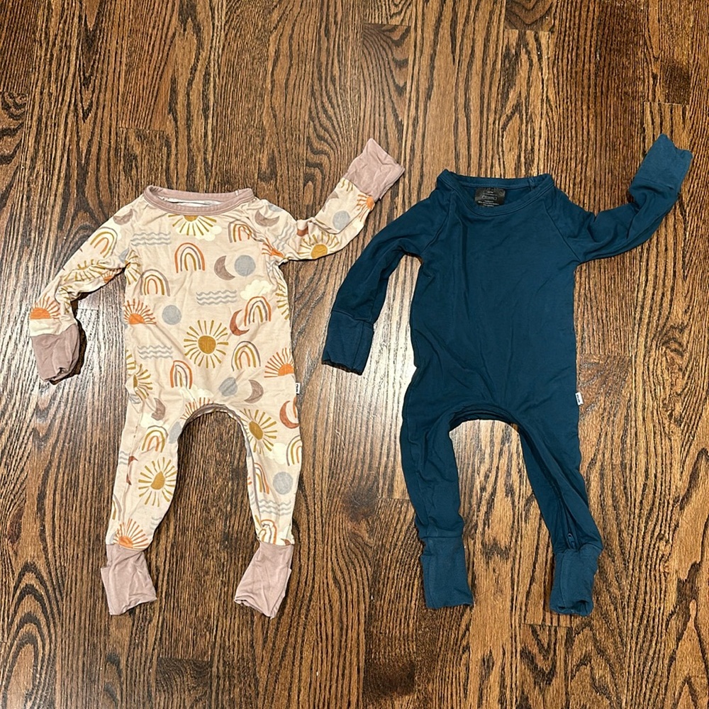 Set of 2 Little Sleepies Crescent Zippy